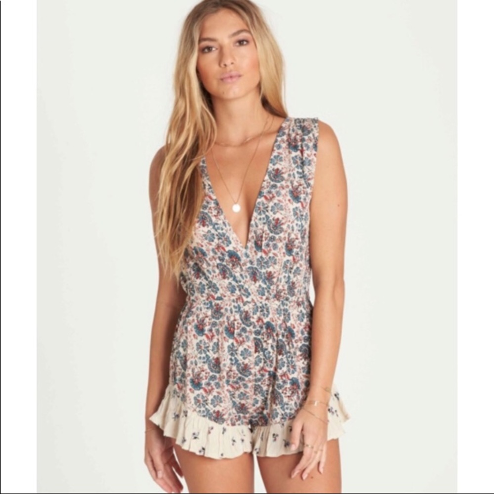 NWT Billabong Romper